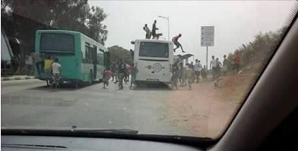Photo of حافلة للنقل الحضري بالقنيطرة تتعرض لهجوم بالأسلحة البيضاء