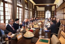 Photo of بلاغ الديوان الملكي: مستشارو الملك محمد السادس عقدوا اجتماعا مع زعماء الأحزاب المُمَثلة بمجلسي البرلمان لتحيين وتفصيل مبادرة الحكم الذاتي