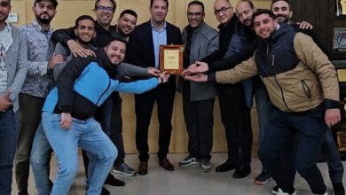 Photo of محمد بوعرورو يتلقى تكريماً صادقاً من صحافيي ديربي الصداقة بين وجدة وبركان