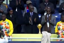 Photo of بين الكأس والمنشفة .. رسائل تُربك المشهد الكروي