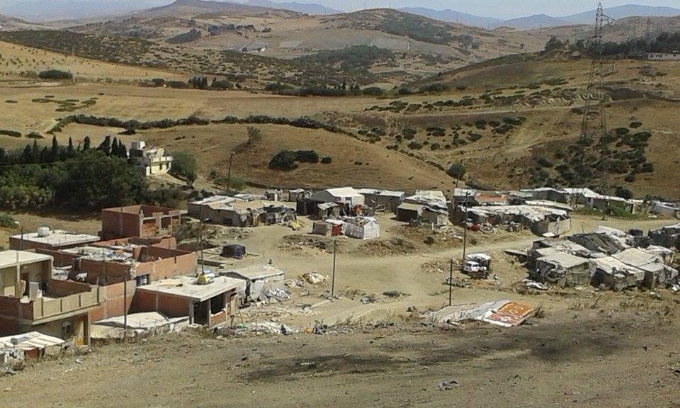 Photo of ساكنة حي عين اقنا بطنجة تطالب بزيارة ملكية للمنطقة