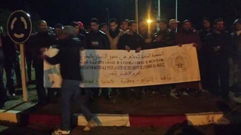 Photo of وقفة احتجاجية ضد لوبي سرقة الرمال