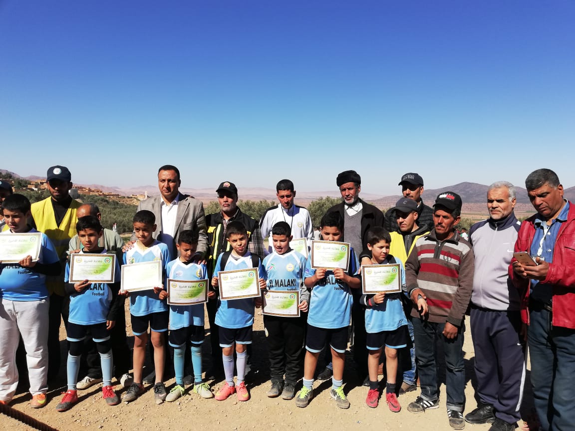 Photo of جماعة لمريجة / إسدال الستار على فعاليات دوري الصداقة لكرة القدم