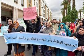 Photo of أسر شهداء ومفقودي وأسرى الصحراء المغربية تنتظر تفعيل التوجيهات الملكية لردّ الاعتبار والإنصاف