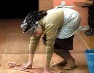 Photo of خادمات البيوت بين الاستعباد الحديث وسوق السماسرة .. من يحمي القاصرات ..؟