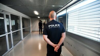 Photo of فرنسا / ترحيل عامل مغربي مرتبط بعائلة جان ماري لوبان يثير التساؤلات